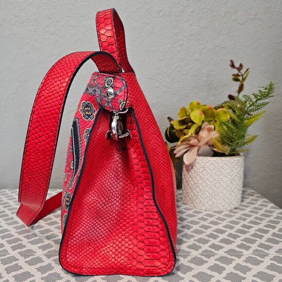 Nanette Lepore Athena Rug Crossbody – Red Leather | NWT - Picture 4 of 10